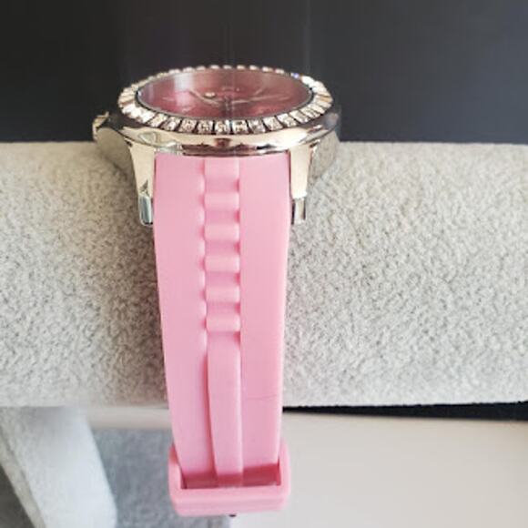 Invicta Women's Angel Watch 40mm Pink Silicone‎ Band Crystal Bezel Model 22472 - Picture 2 of 9